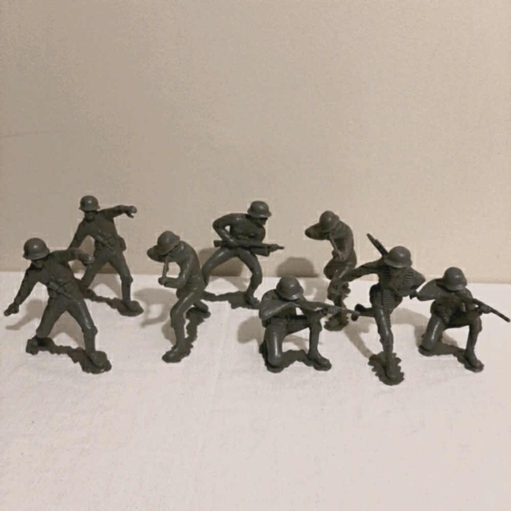 1963 Louis Marx Toy Soldiers vintage